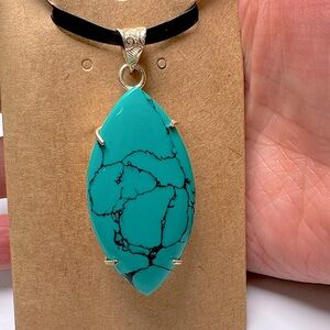 Turquoise Simulant Silver Plated Necklace Pendant